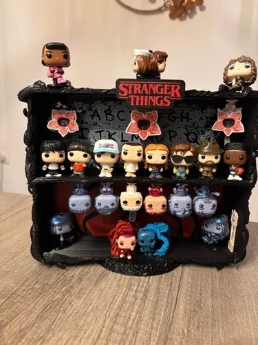 Espositore stranger things per - stranger,